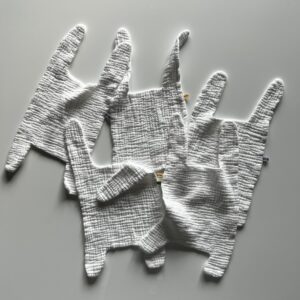 DOUDOU - IZACH - FAIT MAIN